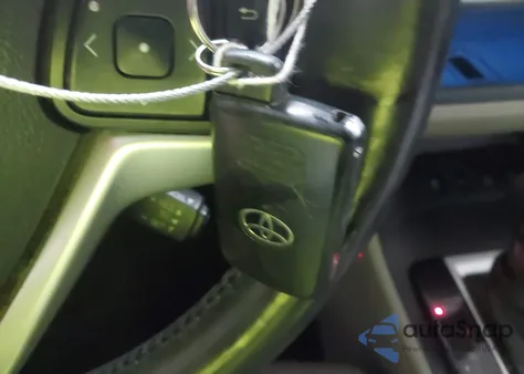 2015 Toyota Highlander Limited V6 z USA, uszkodzony, nr VIN 5TDDKRFH7FS180077